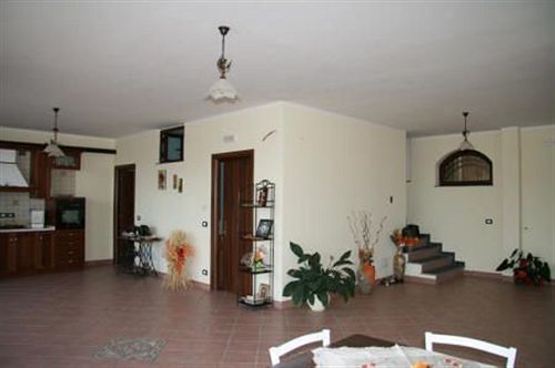 La Porta Dell'etna Bed & Breakfast